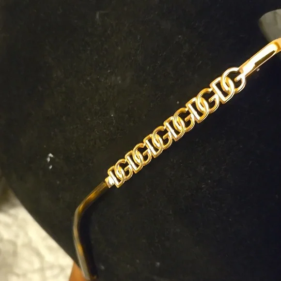 AUTHENTIC Dolce & Gabbana Gold Frame Sunglasses with Brown Lenses - Picture 5 of 9